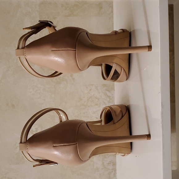 INC Kaeley T-Strap Pumps - Picture 3 of 4